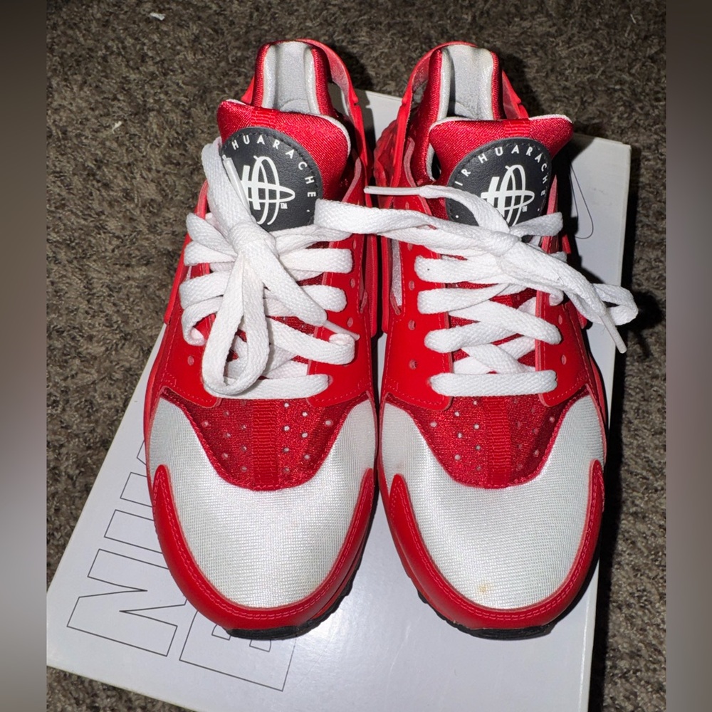 Nike Huarache Sneakers